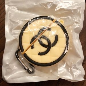 Chanel logo AirPod pro case